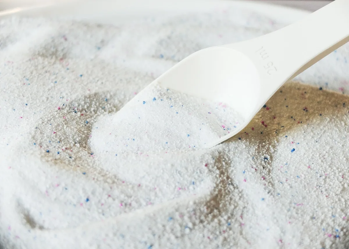 Bouteille de lessive spéciale laine et produits de lavage doux